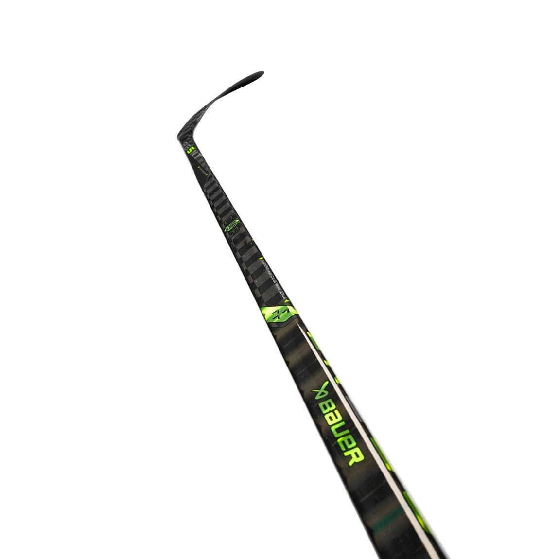 Bauer AG5NT Hockey Stick - Intermediate