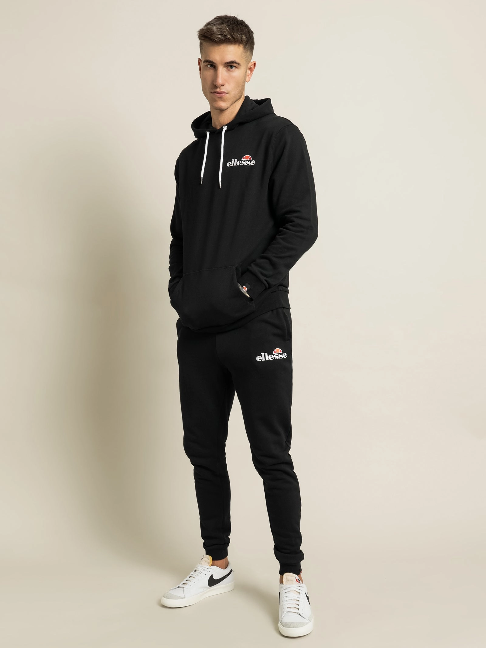 ELLESSE MEN'S PRIMERO BLACK HOODIE