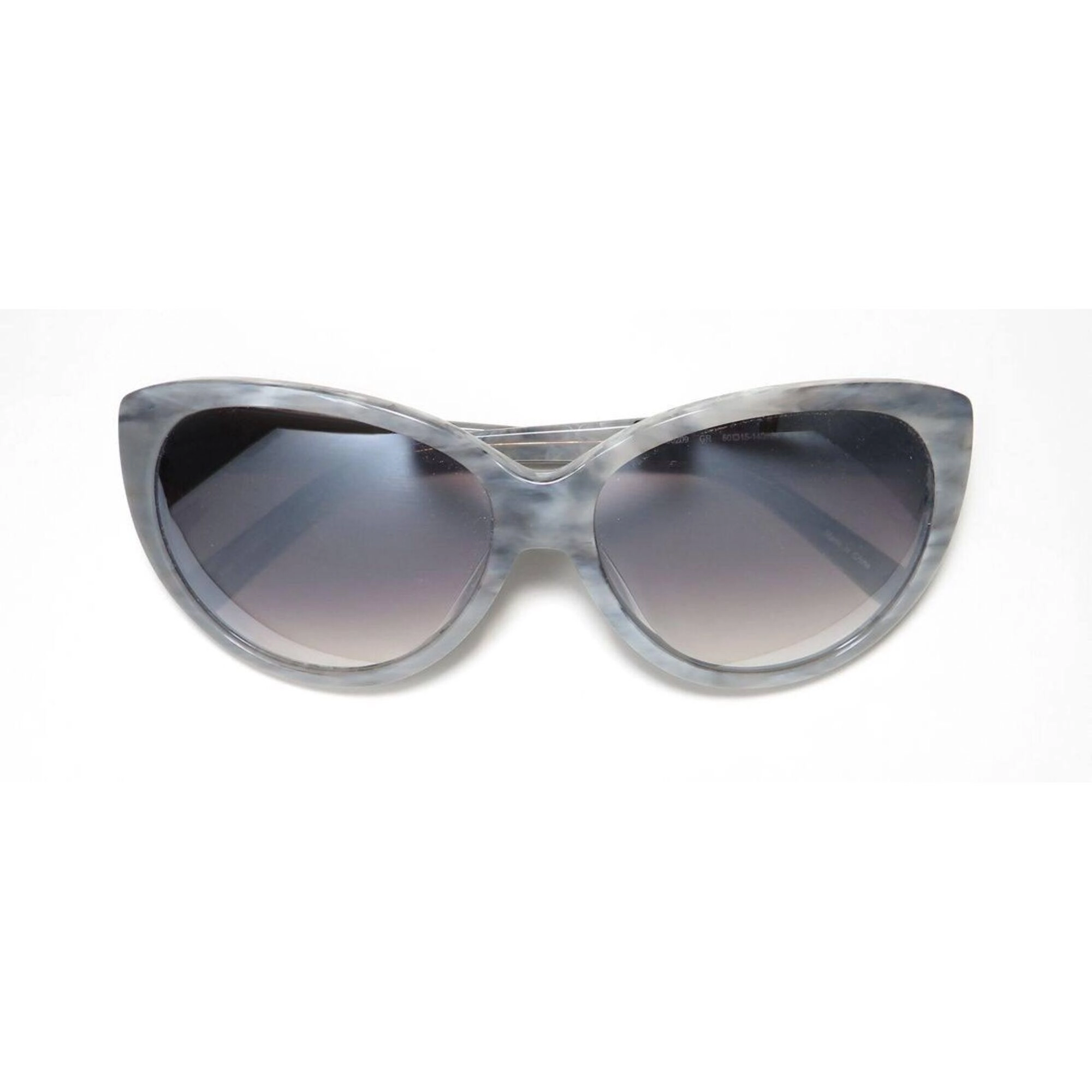 Isaac Mizrahi Women's Sunglasses - Grey Plastic Cat Eye Frame | ISAAC MIZRAHI 30209 GR