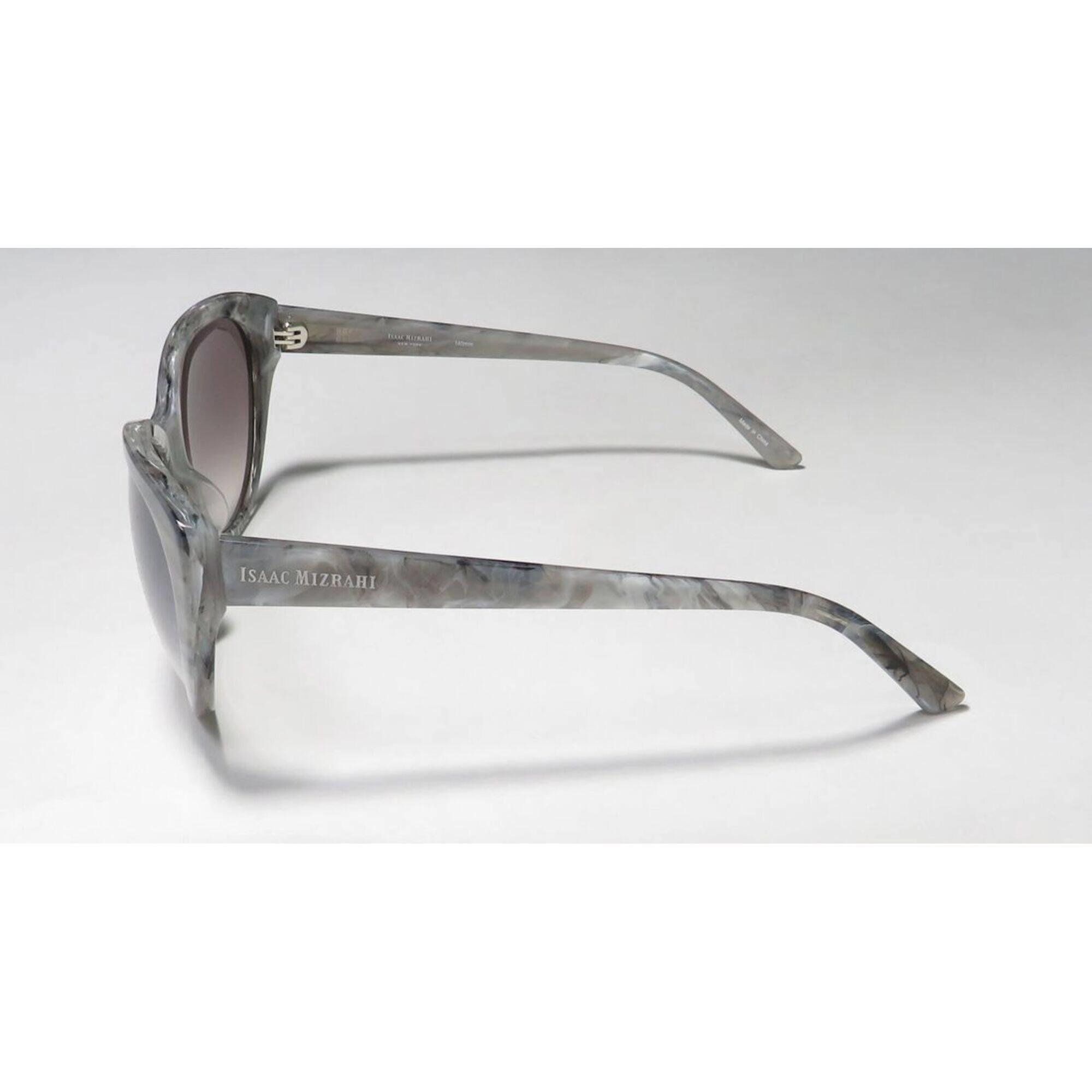 Isaac Mizrahi Women's Sunglasses - Grey Plastic Cat Eye Frame | ISAAC MIZRAHI 30209 GR