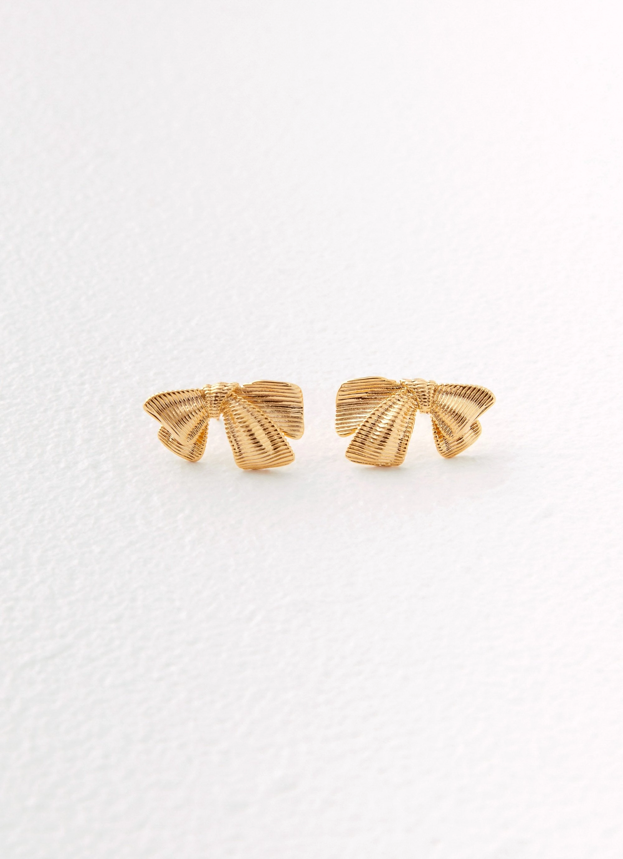 Kiyah Bow Earrings - Gold