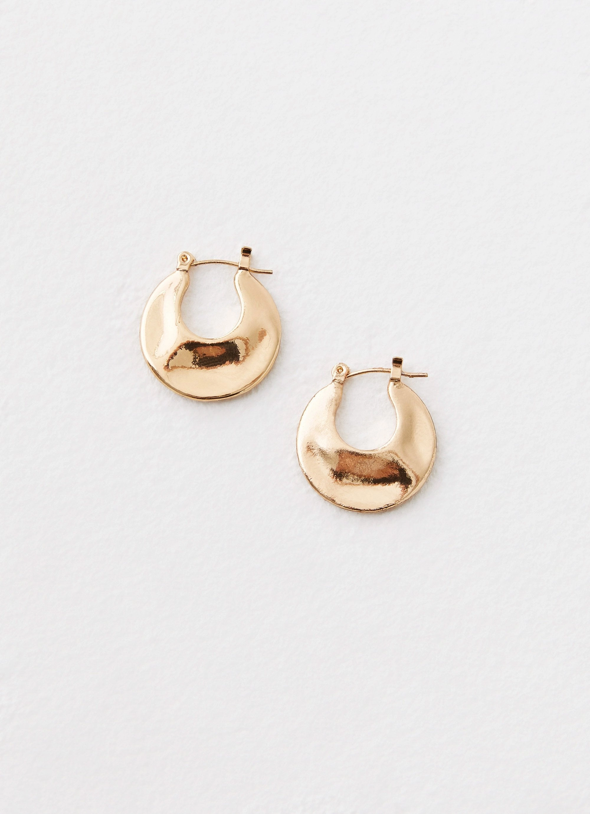 Nobody Else Earrings - Gold