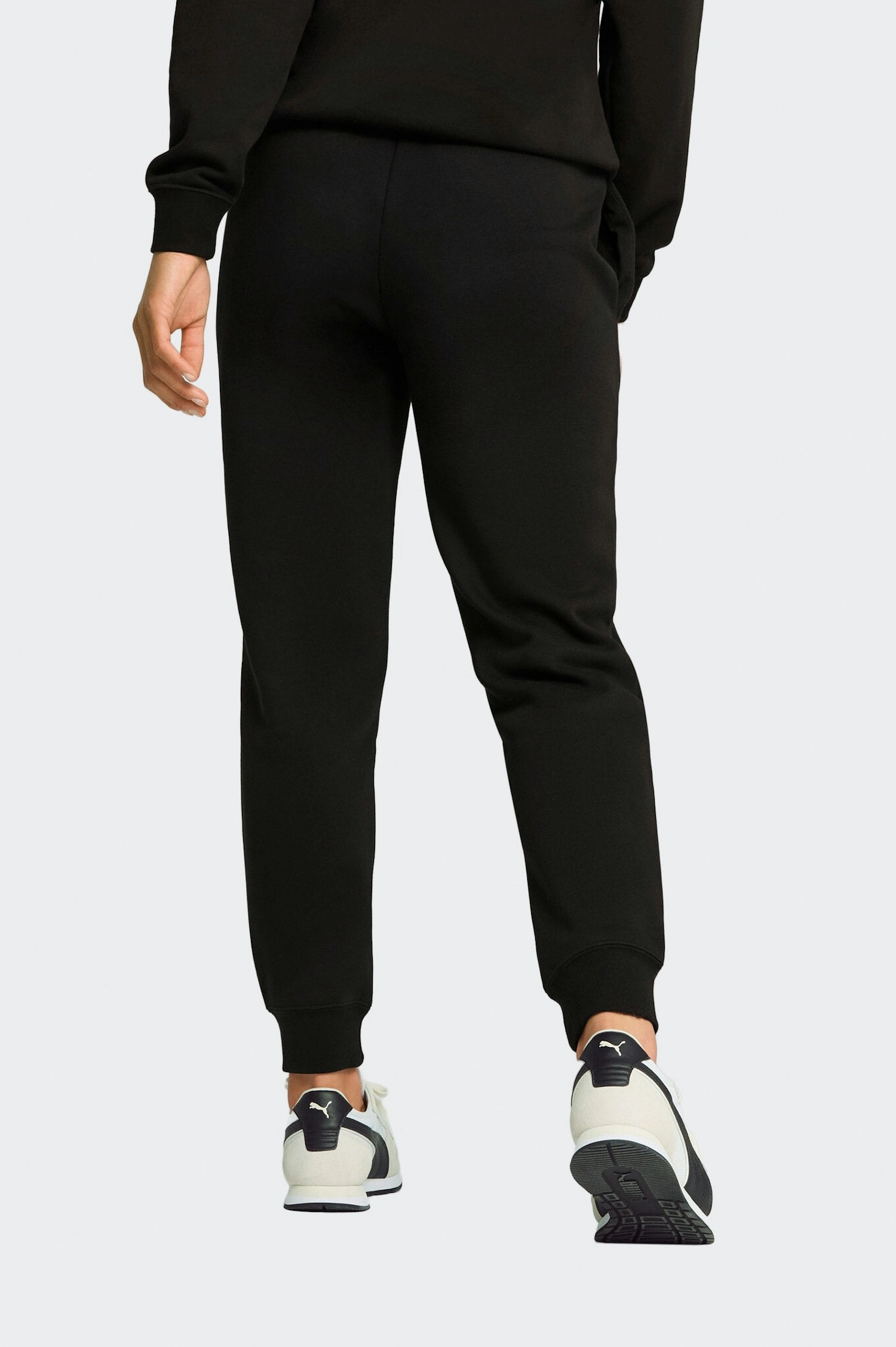 PUMA WOMEN'S ESSENTIALS SMALL LOGO BLACK SWEATPANT