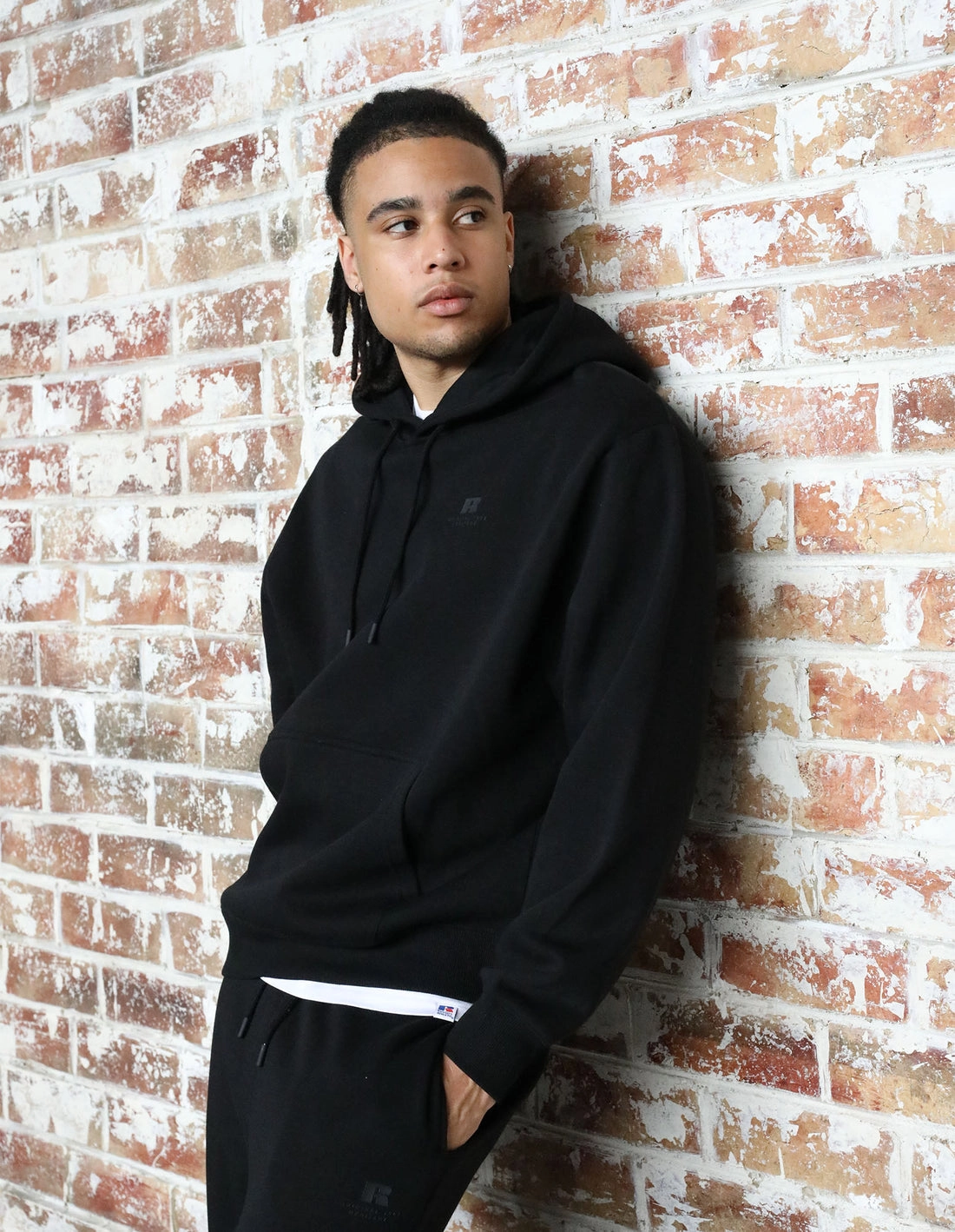 RUSSELL MEN'S BROOKLYN BLACK HOODIES