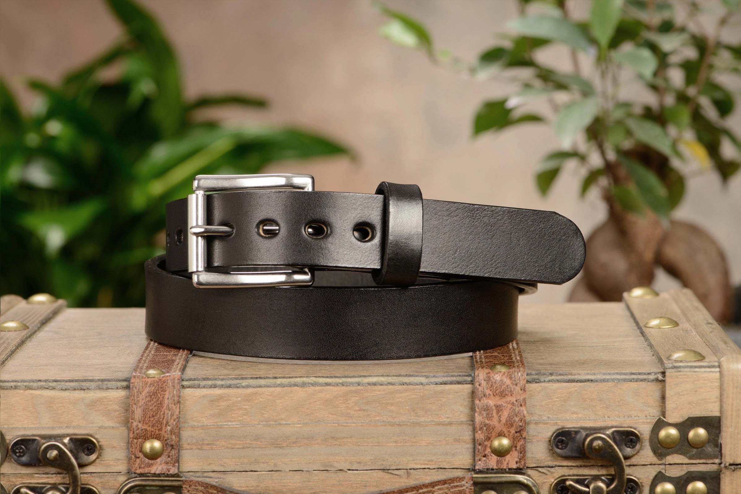 The Eastwood: Men's Black Non Stitched Leather Belt Max Thick 1.25"