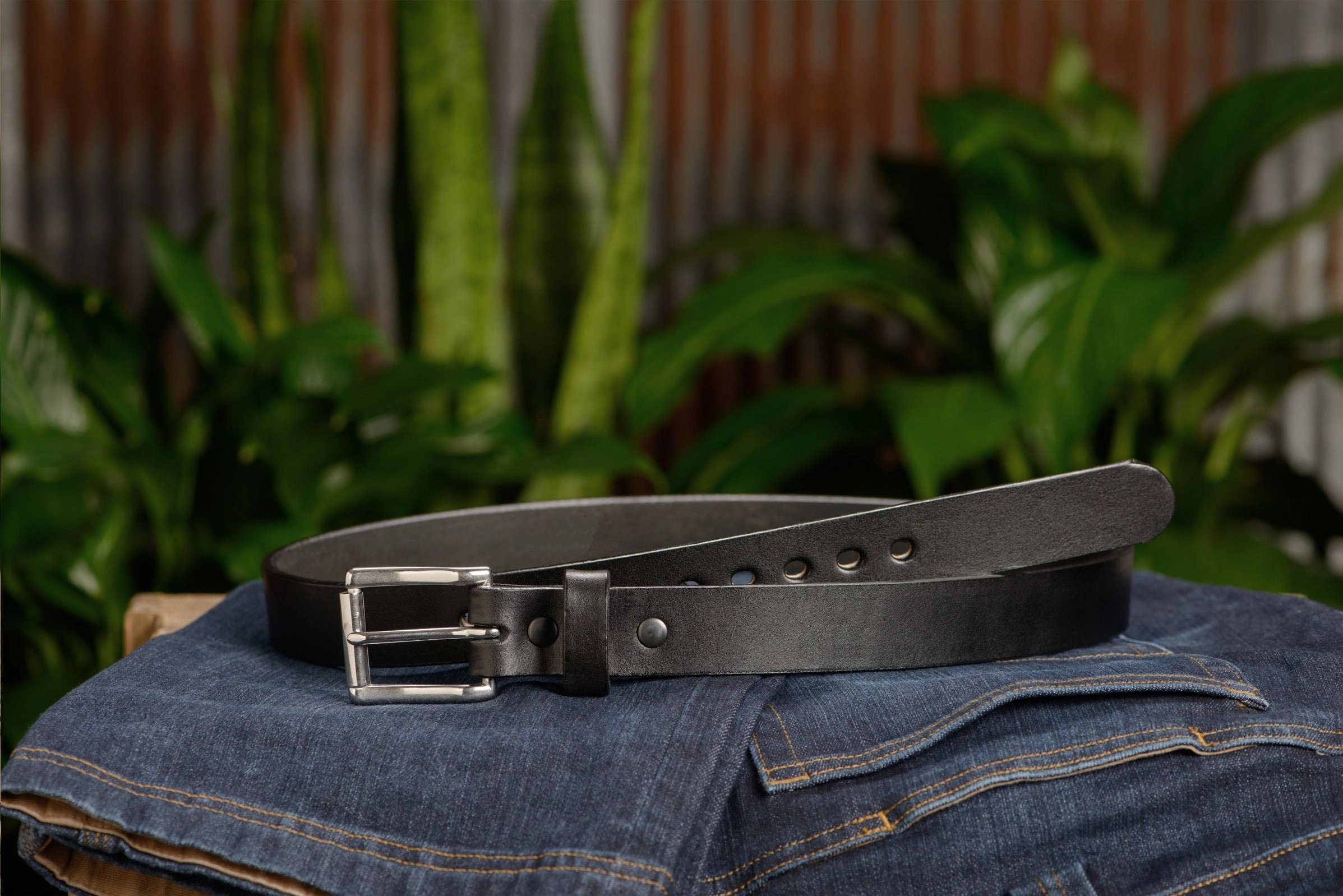 The Eastwood: Men's Black Non Stitched Leather Belt Max Thick 1.25"